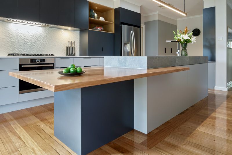 Kitchen cabinets guide: trends and tips for 2025