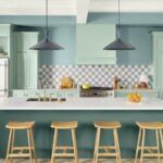 Most popular kitchen cabinets color in 2025