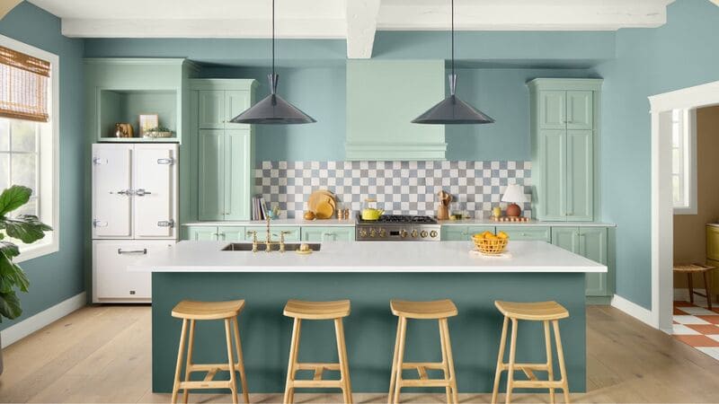 Soft color palettes: A key kitchen cabinet trends 2025