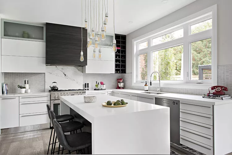 Sleek and stylish: Discover the allure of modern kitchen cabinets