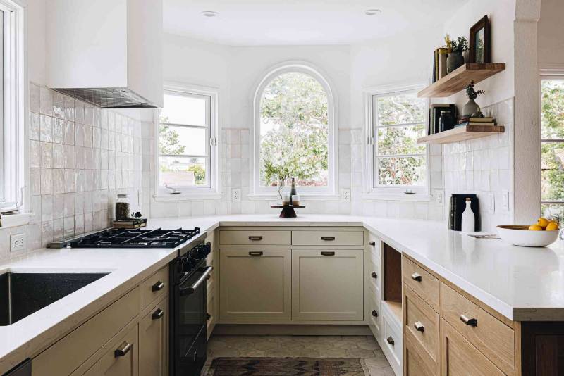 Repaint kitchen cabinets: A simple way to elevate your kitchen style